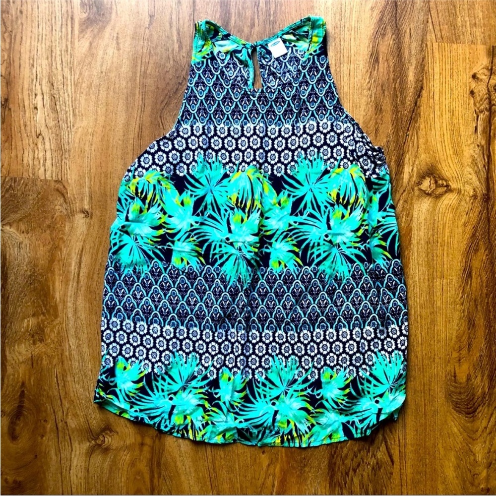 Woman’s Old Navy Blue Sleeveless Tank Top with Tropical Patterns
